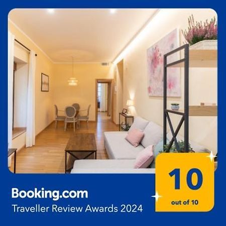 Apartamento Puerta De Cordoba- Exterior Con Balcones エクステリア 写真