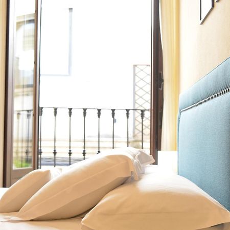 Apartamento Puerta De Cordoba- Exterior Con Balcones エクステリア 写真