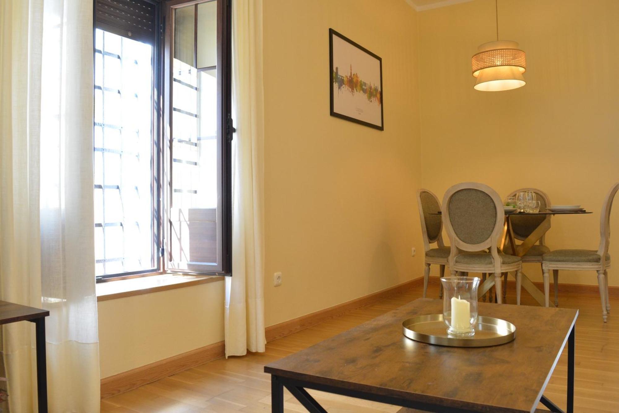 Apartamento Puerta De Cordoba- Exterior Con Balcones エクステリア 写真