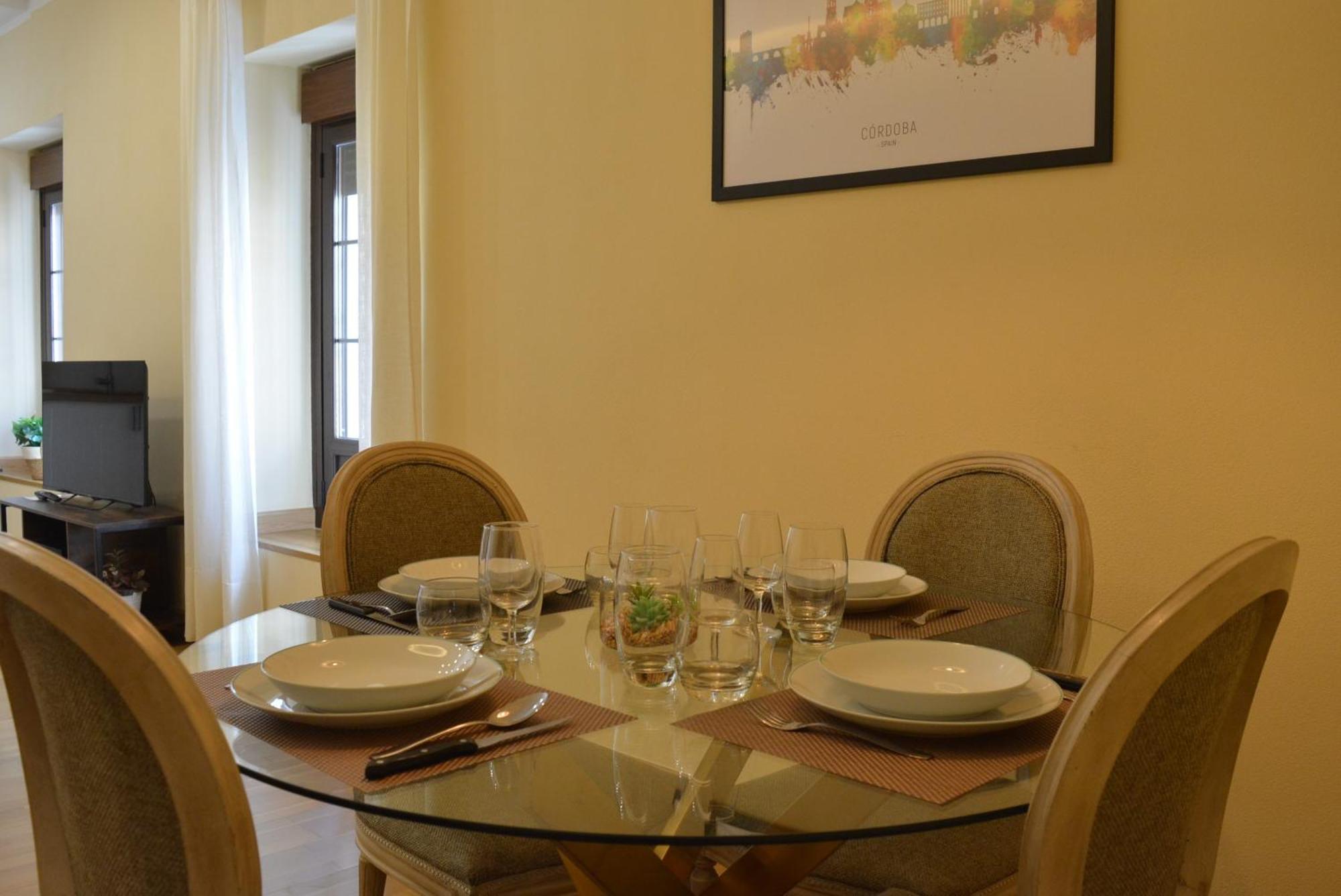 Apartamento Puerta De Cordoba- Exterior Con Balcones エクステリア 写真