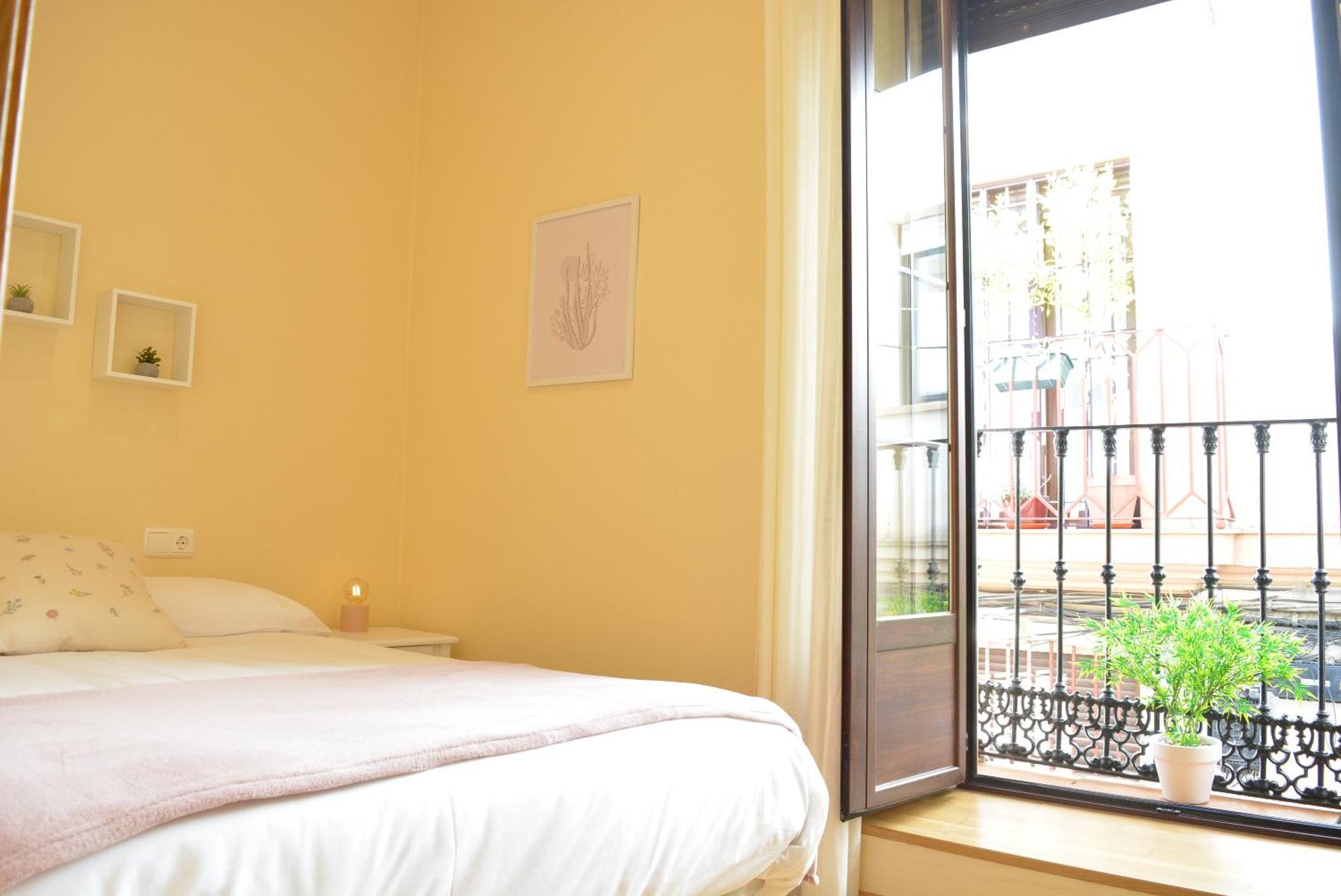 Apartamento Puerta De Cordoba- Exterior Con Balcones エクステリア 写真