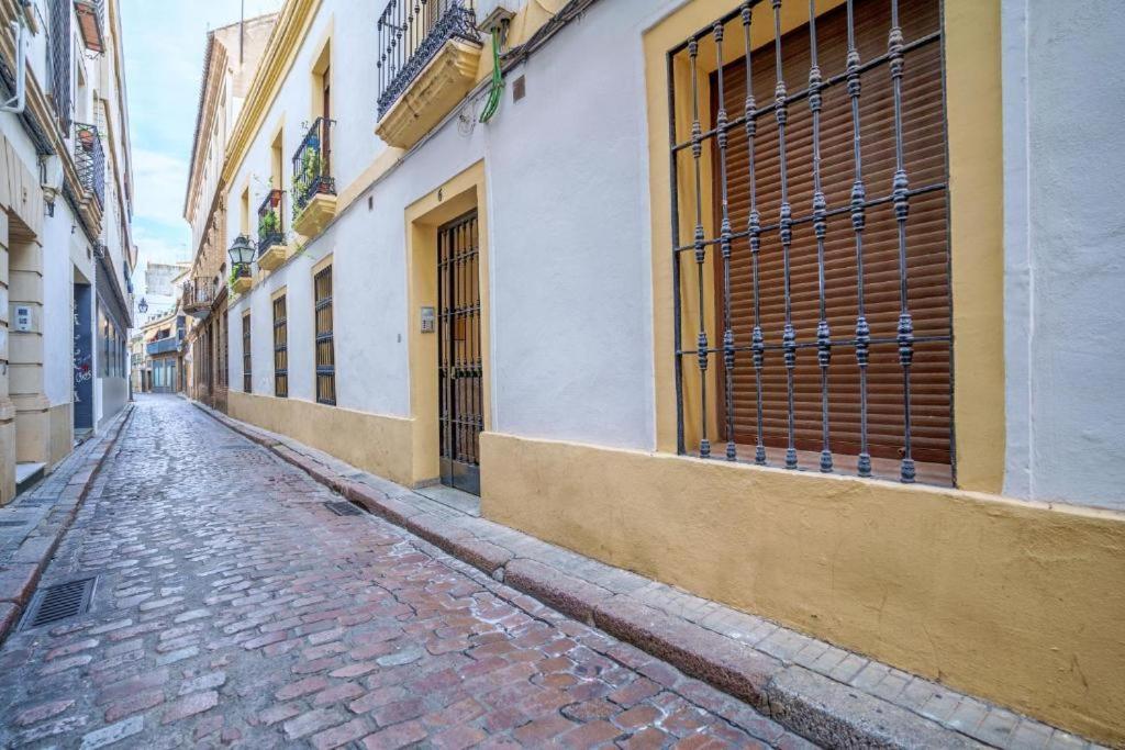 Apartamento Puerta De Cordoba- Exterior Con Balcones エクステリア 写真